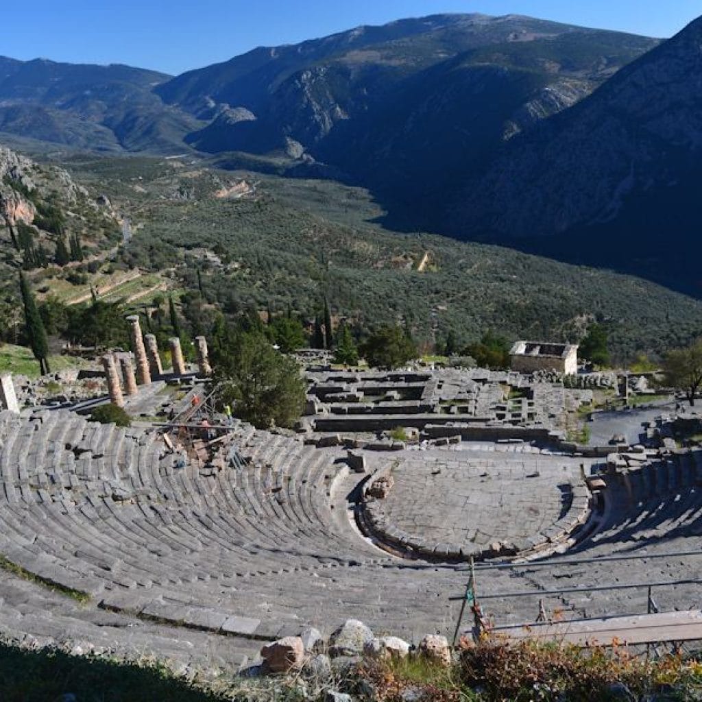 Delphi's ancient thatre