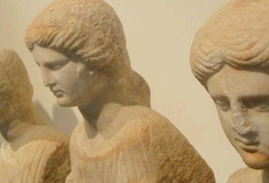 Dion, females figures