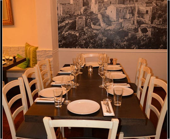 Mani Mani restaurant, Athens