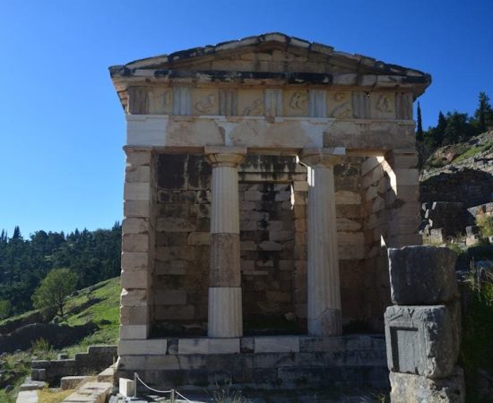 Visit Greece - Delphi, treasure Delphi, treasure