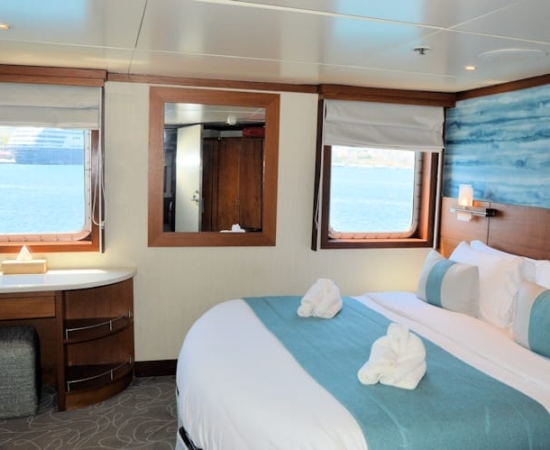 Elysium cabin dble bed
