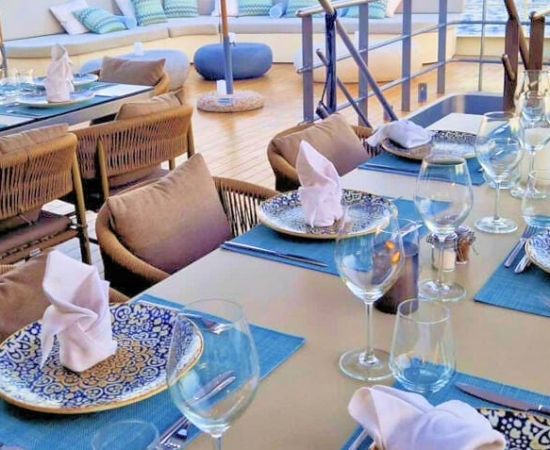 Elysium deck, lunch