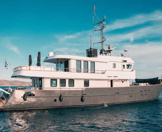 M/Y Gemaya side M/Y Gemaya side