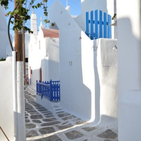 alley in Mykonos Island